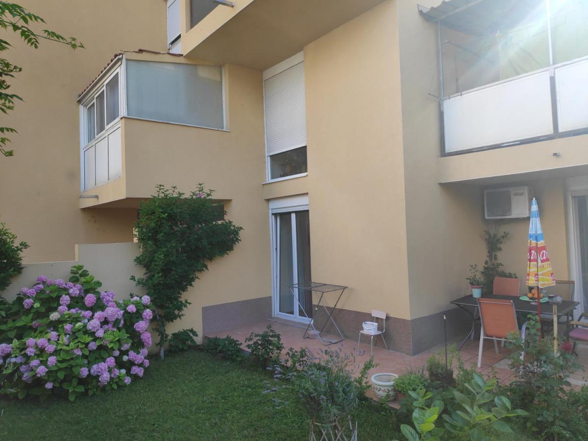 Spacious Apartment With Big Garden Near Beach Split Exterior foto