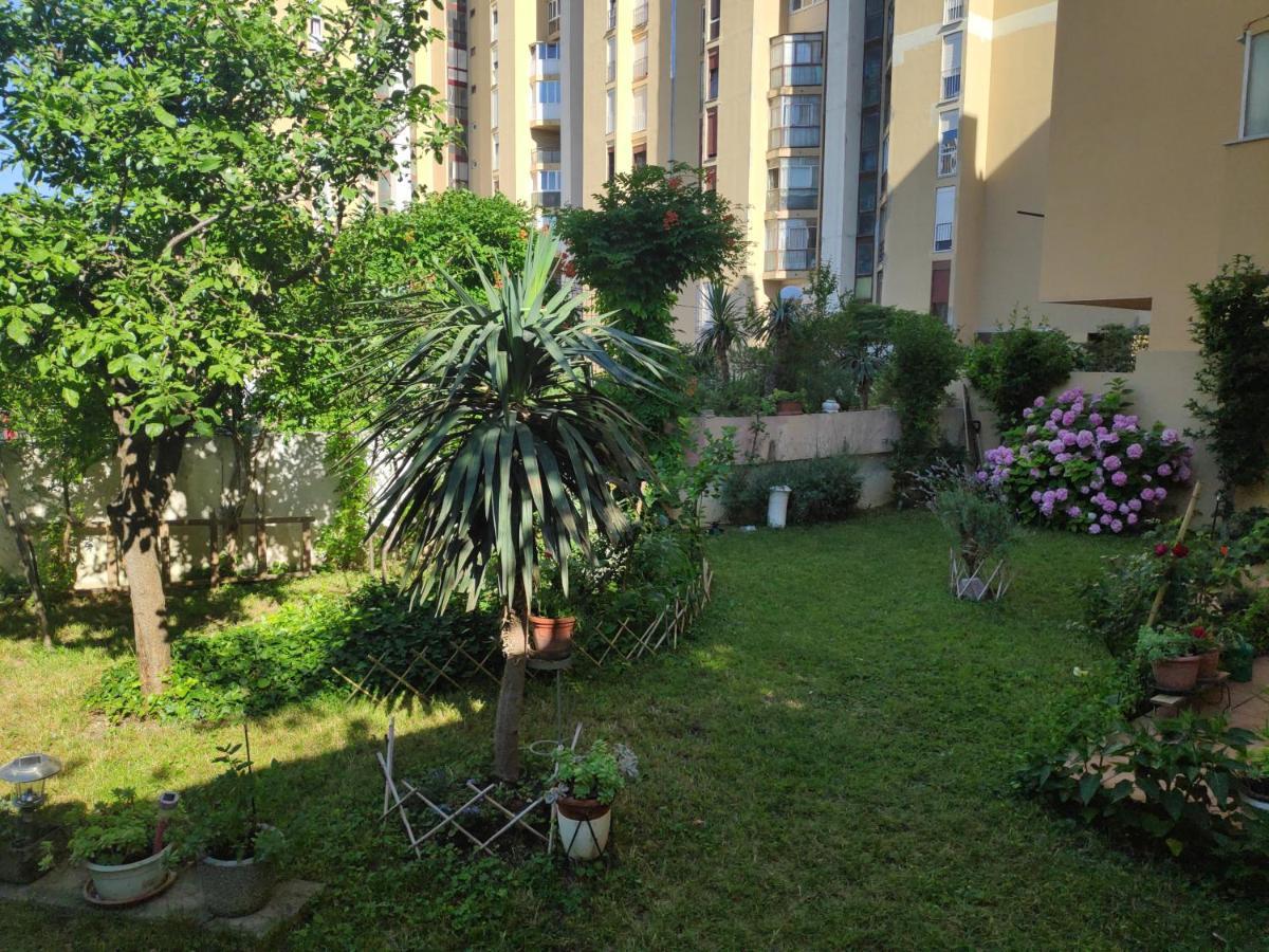 Spacious Apartment With Big Garden Near Beach Split Exterior foto